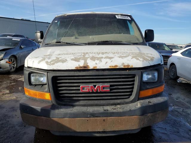 1GTHG35C181203021 - 2008 GMC SAVANA G3500 WHITE photo 5