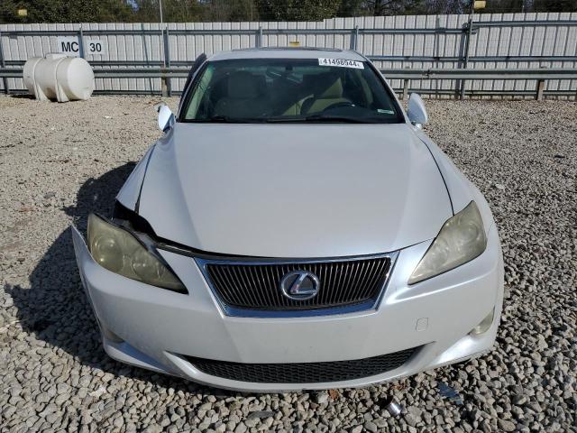 JTHBK262X65017017 - 2006 LEXUS IS 250 WHITE photo 5