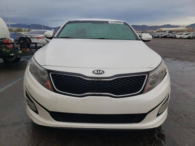 KNAGM4A70F5616828 - 2015 KIA OPTIMA LX WHITE photo 5