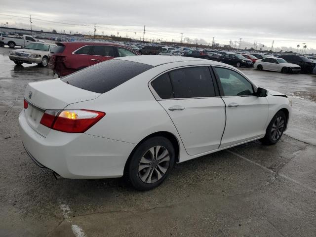 1HGCR2F32DA060735 - 2013 HONDA ACCORD LX WHITE photo 3