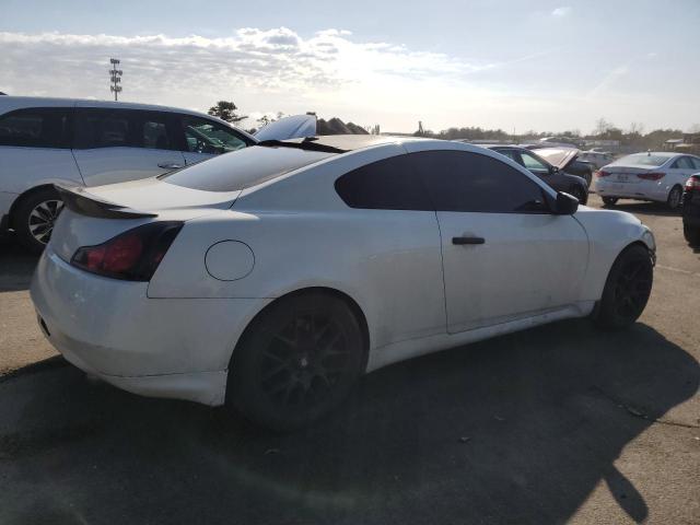 JNKCV64E08M101937 - 2008 INFINITI G37 BASE WHITE photo 3