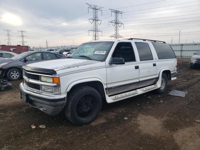 1GBFK16R3VJ374477 - 1997 CHEVROLET SUBURBAN K1500 WHITE photo 1