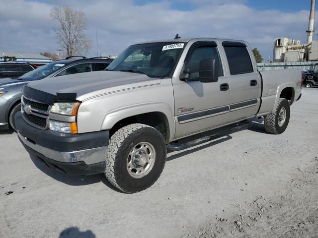 1GCHK23276F107610 - 2006 CHEVROLET SILVERADO K2500 HEAVY DUTY BEIGE photo 1