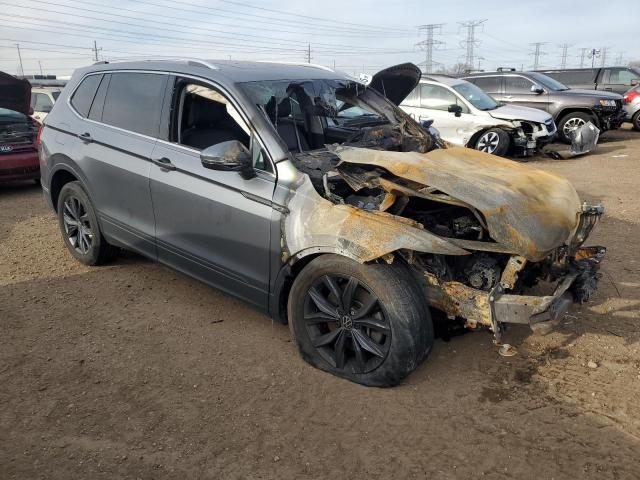 3VV2B7AX3NM111655 - 2022 VOLKSWAGEN TIGUAN SE ნაცრისფერი ფოტო 4