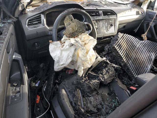 3VV2B7AX3NM111655 - 2022 VOLKSWAGEN TIGUAN SE ნაცრისფერი ფოტო 8