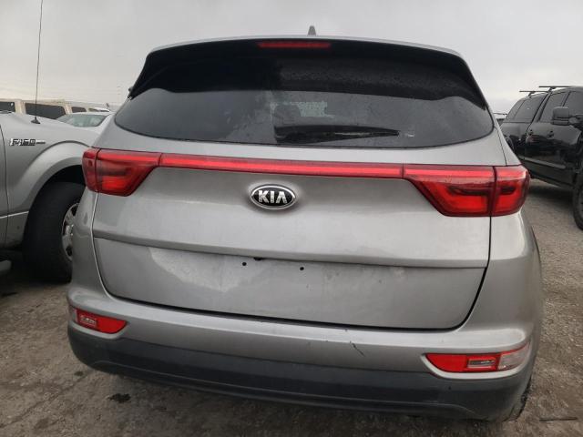 KNDPM3AC5J7331565 - 2018 KIA SPORTAGE LX GRAY photo 6