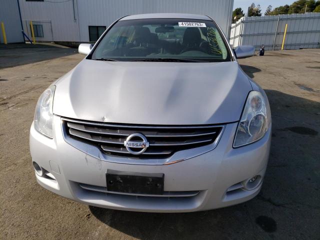 1N4AL2AP1CN577037 - 2012 NISSAN ALTIMA BAS SILVER photo 5