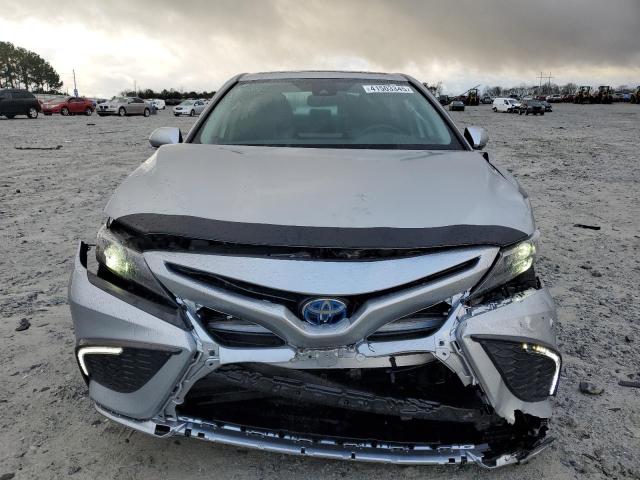 4T1S31AK1RU075684 - 2024 TOYOTA CAMRY SE NIGHT SHADE GRAY photo 5