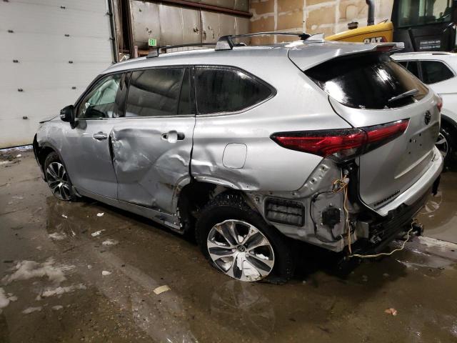 5TDGZRBH9LS042566 - 2020 TOYOTA HIGHLANDER XLE SILVER photo 2