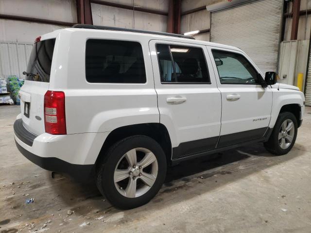 1C4NJRFB9HD152511 - 2017 JEEP PATRIOT LATITUDE WHITE photo 3