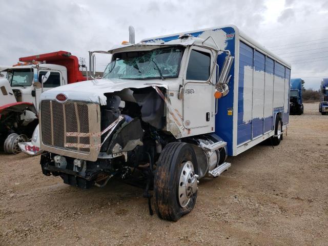 2NP2HM6X3LM662684 - 2020 PETERBILT 337 WHITE photo 2