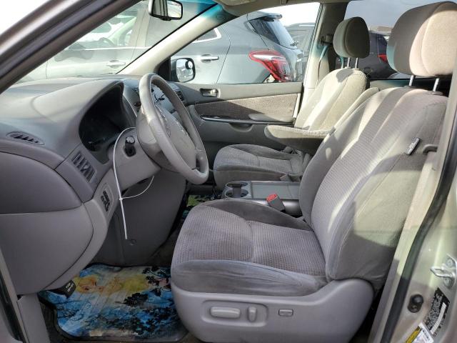 5TDBA23C86S066163 - 2006 TOYOTA SIENNA LE SILVER photo 7