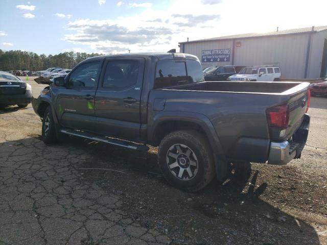 3TMAZ5CN0JM068022 - 2018 TOYOTA TACOMA DOUBLE CAB GRAY photo 2