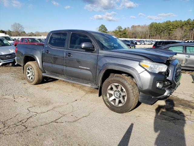 3TMAZ5CN0JM068022 - 2018 TOYOTA TACOMA DOUBLE CAB GRAY photo 4