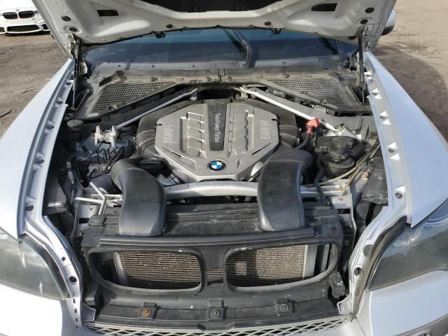 5UXZV8C55BL417936 - 2011 BMW X5 XDRIVE50I SILVER photo 11