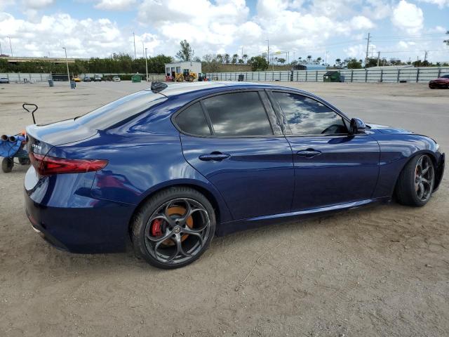 ZARFAECNXJ7566550 - 2018 ALFA ROMEO GIULIA TI BLUE photo 3