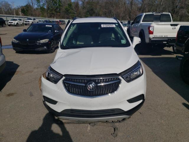 KL4CJASB5KB958650 - 2019 BUICK ENCORE PREFERRED WHITE photo 5