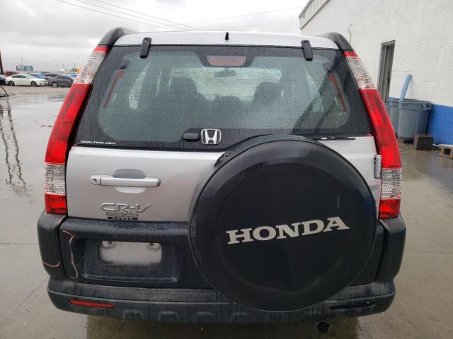 JHLRD78585C064560 - 2005 HONDA CR-V LX SILVER photo 6