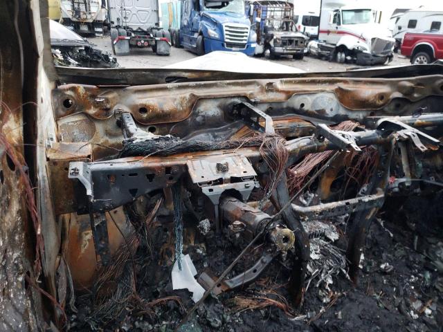 WVGKMPE27NP071545 - 2022 VOLKSWAGEN ID.4 PRO S თეთრი ფოტო 9