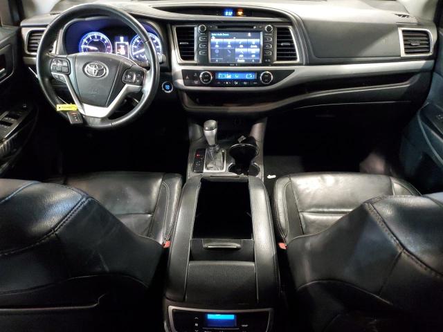 5TDKKRFH4ES007946 - 2014 TOYOTA HIGHLANDER XLE SILVER photo 8