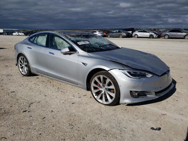 5YJSA1E46JF297740 - 2018 TESLA MODEL S 银色 照片 4