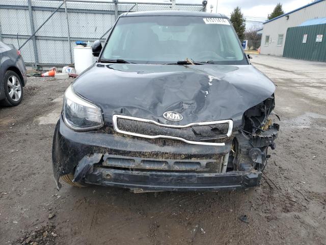 KNDJN2A2XG7246797 - 2016 KIA SOUL BLACK photo 5