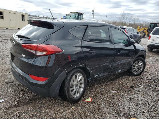 KM8J23A4XHU383575 - 2017 HYUNDAI TUCSON SE BLACK photo 3