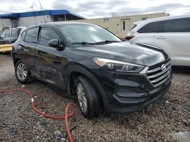 KM8J23A4XHU383575 - 2017 HYUNDAI TUCSON SE BLACK photo 4