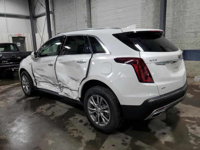 1GYKNDRS0MZ143953 - 2021 CADILLAC XT5 PREMIUM LUXURY WHITE photo 2