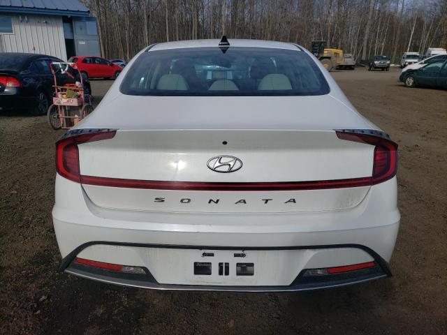 5NPEG4JA3MH066244 - 2021 HYUNDAI SONATA SE WHITE photo 6