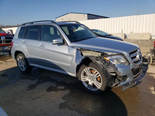 WDCGG0EB7FG378413 - 2015 MERCEDES-BENZ GLK 250 BLUETEC SILVER photo 4