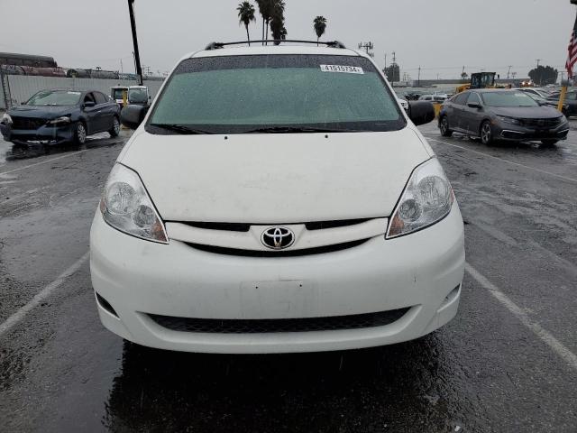 5TDZK23C07S020730 - 2007 TOYOTA SIENNA CE WHITE photo 5