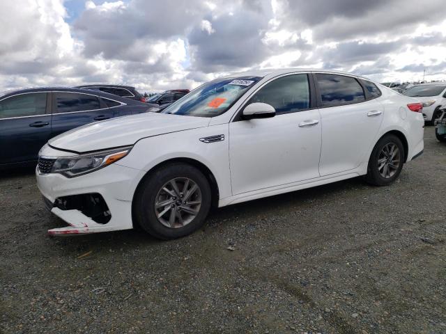 5XXGT4L31KG324658 - 2019 KIA OPTIMA LX WHITE photo 1