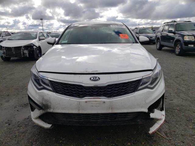 5XXGT4L31KG324658 - 2019 KIA OPTIMA LX WHITE photo 5