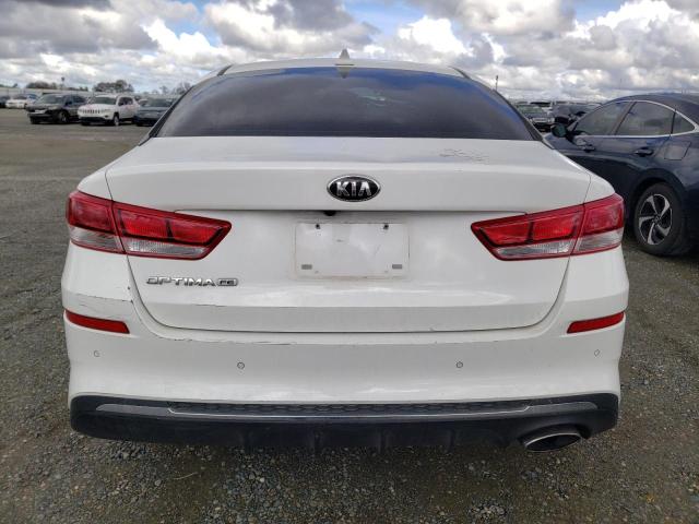 5XXGT4L31KG324658 - 2019 KIA OPTIMA LX WHITE photo 6