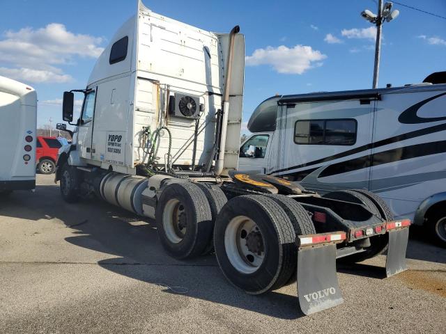 4V4NC9EG8EN159886 - 2014 VOLVO VN VNL WHITE photo 3