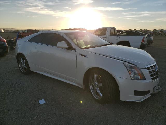 1G6DA1E3XD0107413 - 2013 CADILLAC CTS WHITE photo 4