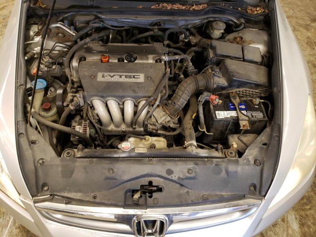 1HGCM56406A030418 - 2006 HONDA ACCORD SED LX SILVER photo 12