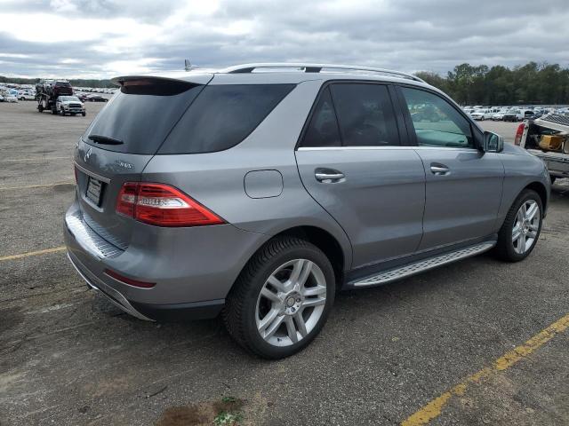 4JGDA5HBXFA453901 - 2015 MERCEDES-BENZ ML 350 4MATIC GRAY photo 3