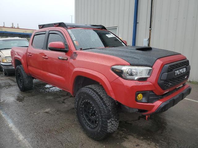 3TMAZ5CNXGM003347 - 2016 TOYOTA TACOMA DOUBLE CAB RED photo 4