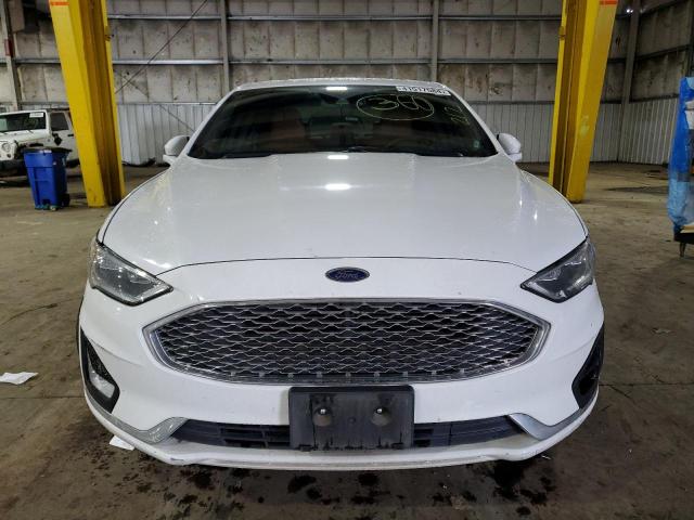 3FA6P0D92KR153258 - 2019 FORD FUSION TITANIUM WHITE photo 5