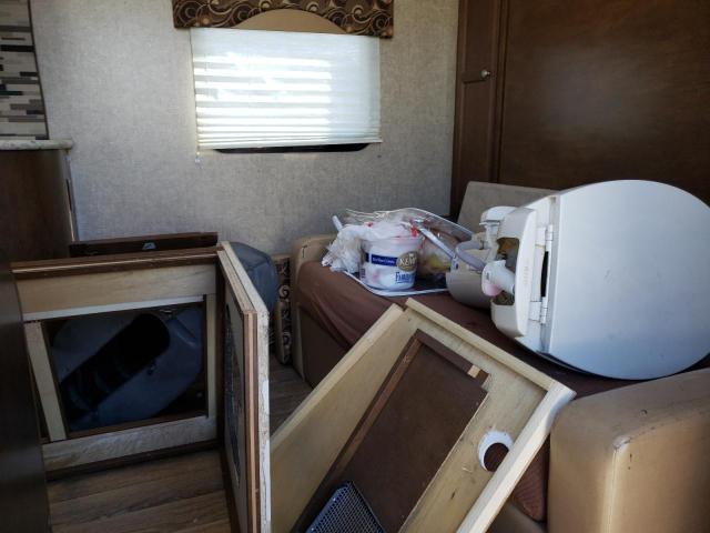 4EZT21926F4118197 - 2015 CAMP CAMPER TAN photo 5