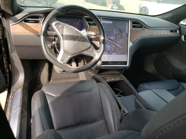 5YJSA1E21HF215793 - 2017 TESLA MODEL S Սև լուսանկար 8
