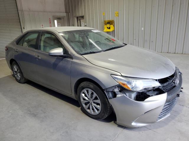 4T4BF1FK5GR521404 - 2016 TOYOTA CAMRY LE SILVER photo 4