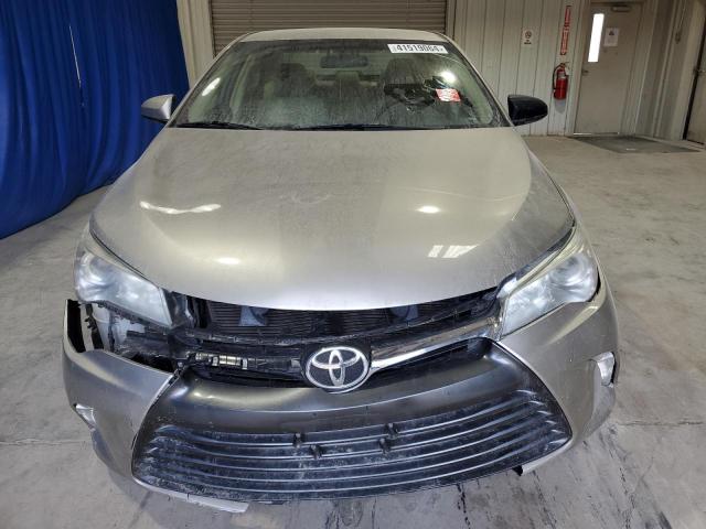 4T4BF1FK5GR521404 - 2016 TOYOTA CAMRY LE SILVER photo 5