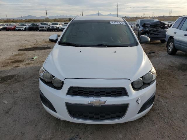 1G1JA6SH6F4205744 - 2015 CHEVROLET SONIC LS 白色 照片 5