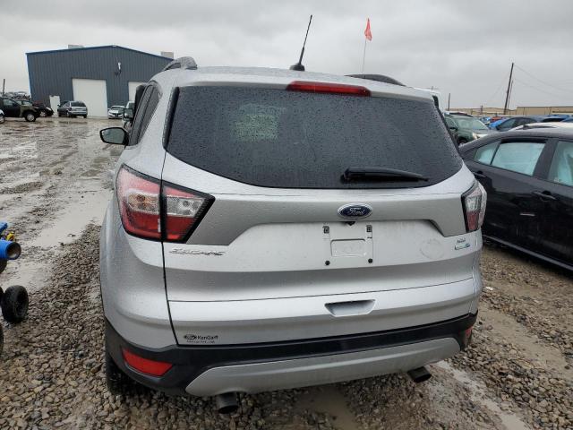 1FMCU9GD5JUC35241 - 2018 FORD ESCAPE SE SILVER photo 6