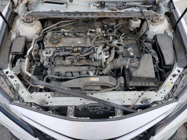 4T1B61HK6JU030340 - 2018 TOYOTA CAMRY XSE WHITE photo 11