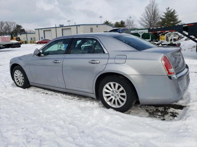 2C3CCAAGXDH735922 - 2013 CHRYSLER 300 SILVER photo 2