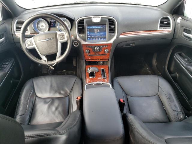2C3CCAAGXDH735922 - 2013 CHRYSLER 300 SILVER photo 8